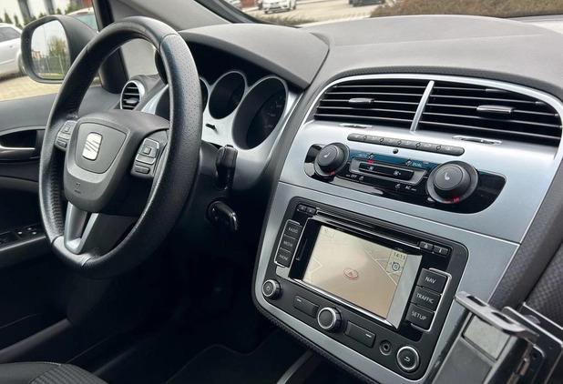 Seat Altea XL cena 28900 przebieg: 153258, rok produkcji 2012 z Kostrzyn małe 137